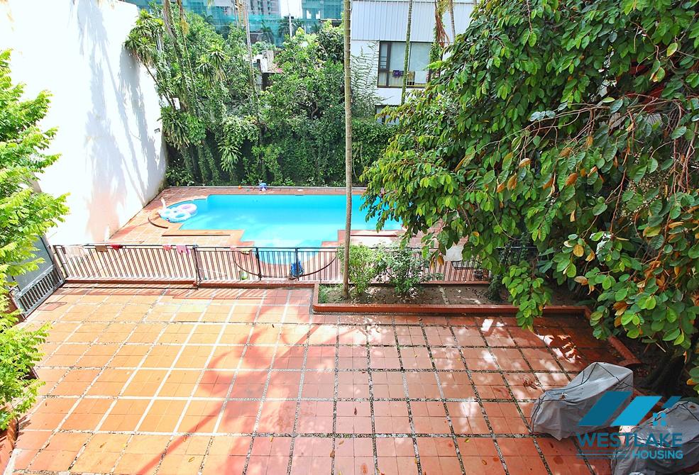 A charming villa for rent in Tay Ho, Ha Noi