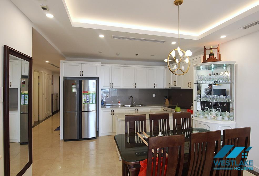 Căn hộ 3 phòng ngủ sang trọng cho thuê tại D' Le Roi Soleil
