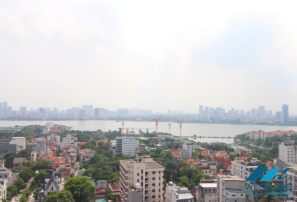 Lake view- 02 bedrooms apartment for rent in  D'Le Roi Soleil, Xuan Dieu st, Tay Ho, Ha Noi