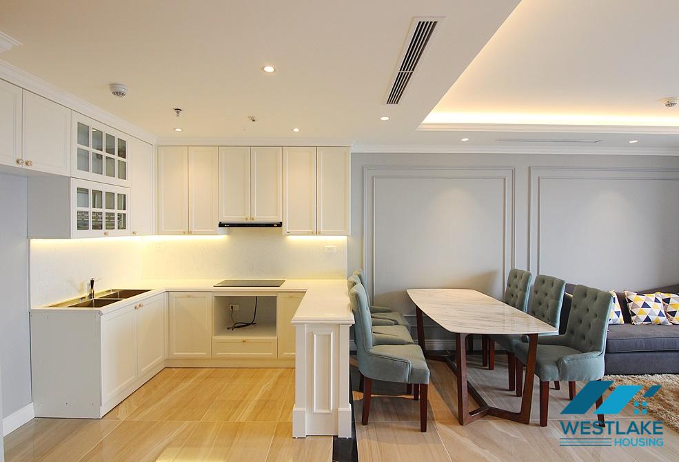 Lake view- 02 bedrooms apartment for rent in  D'Le Roi Soleil, Xuan Dieu st, Tay Ho, Ha Noi