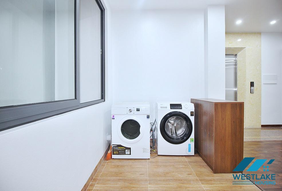 Cho Thuê Căn Hộ 2 Phòng Ngủ Hoàn Toàn Mới Tại Xuân Diệu Tây Hồ, Hà Nội