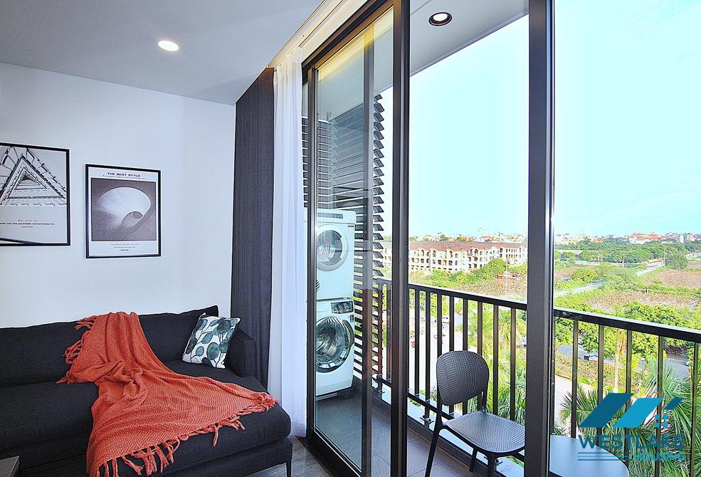 Beautiful 2 bedrooms apartment for rent in Tay Ho District, Ha Noi