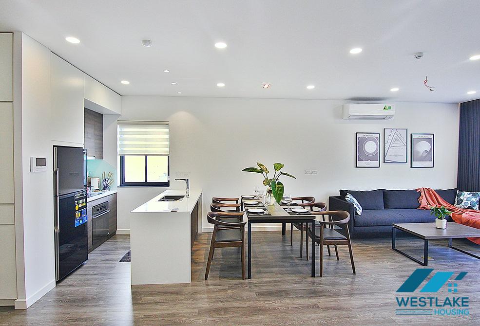 Beautiful 2 bedrooms apartment for rent in Tay Ho District, Ha Noi