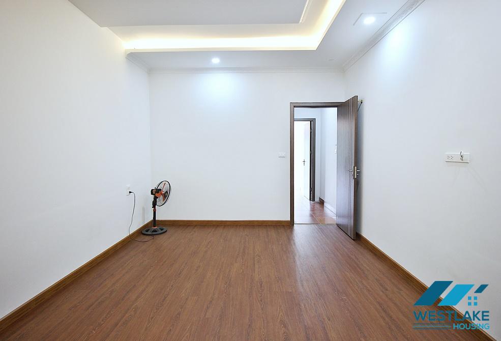 Unfurnished 4 bedroom house for rent in Dang Thai Mai, Tay Ho