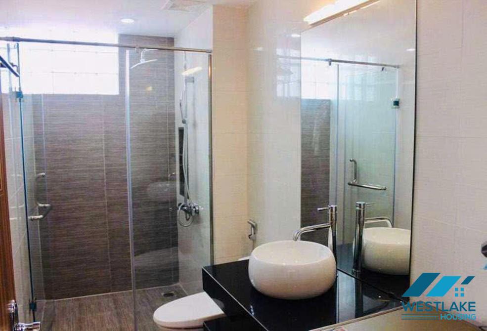 Bright one bedroom apartment for rent on Xuan La street, Tay Ho, Ha Noi