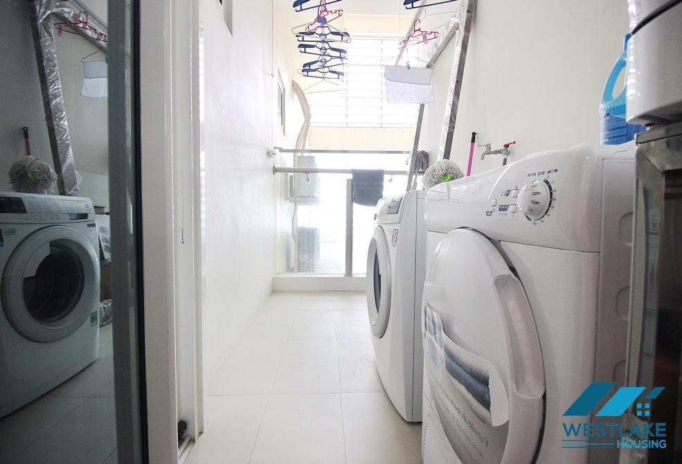Căn hộ 3 phòng ngủ hiện đại và sang trọng cho thuê tại Ciputra Complex