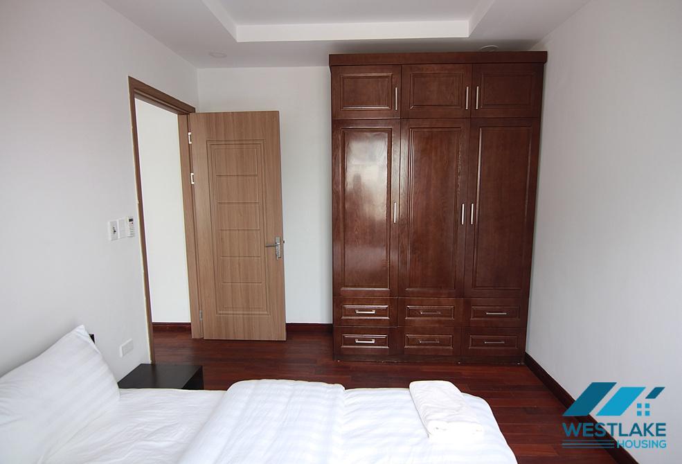 One bedroom serviced apartment on high floor for rent in Tay Ho, Ha Noi
