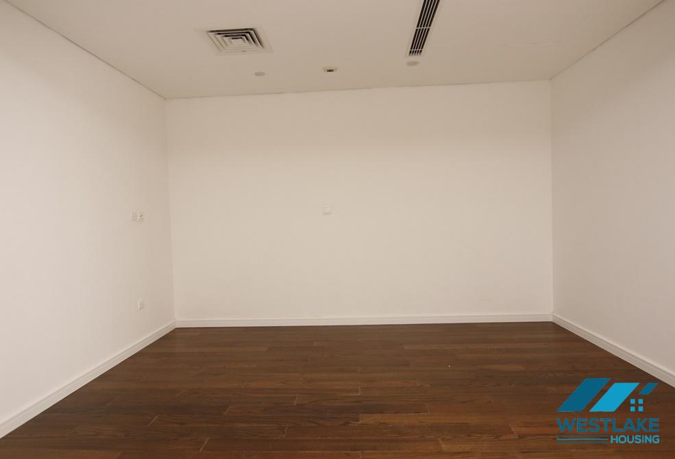 A brand new 2 bedroom apartment for rent in De leroi soleil Xuan dieu, Tay ho