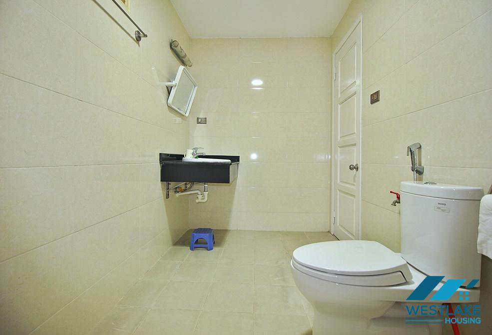 Nhà Đẹp 4 Phòng Ngủ, Sân Vườn Rộng Sáng Thoáng Cho Thuê Tại Tây Hồ, Hà Nội