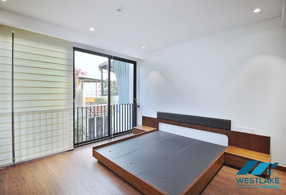A modern style 2 bedroom apartment for rent in Dang Thai Mai, Tay Ho