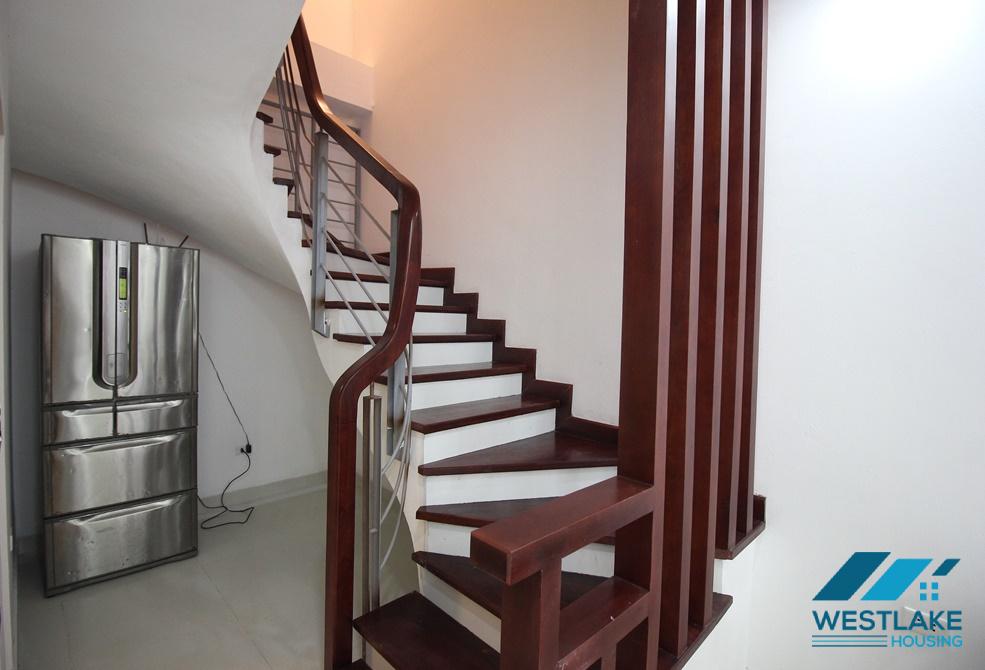 An affordable 3 bedroom house for rent in Dang Thai Mai, Tay Ho, Ha Noi