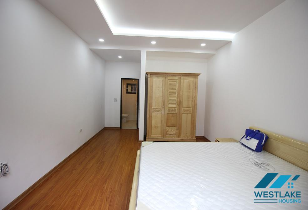 An affordable 3 bedroom house for rent in Dang Thai Mai, Tay Ho, Ha Noi