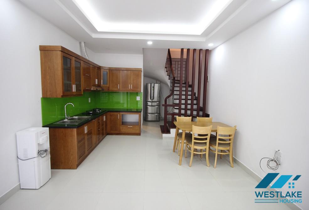 An affordable 3 bedroom house for rent in Dang Thai Mai, Tay Ho, Ha Noi