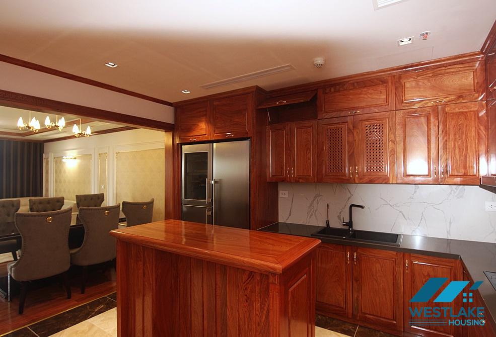 Beautiful brand new 3 bedroom apartment for rent in D'Leroi Soleil, Xuan dieu, Tay ho