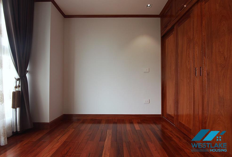 Beautiful brand new 3 bedroom apartment for rent in D'Leroi Soleil, Xuan dieu, Tay ho