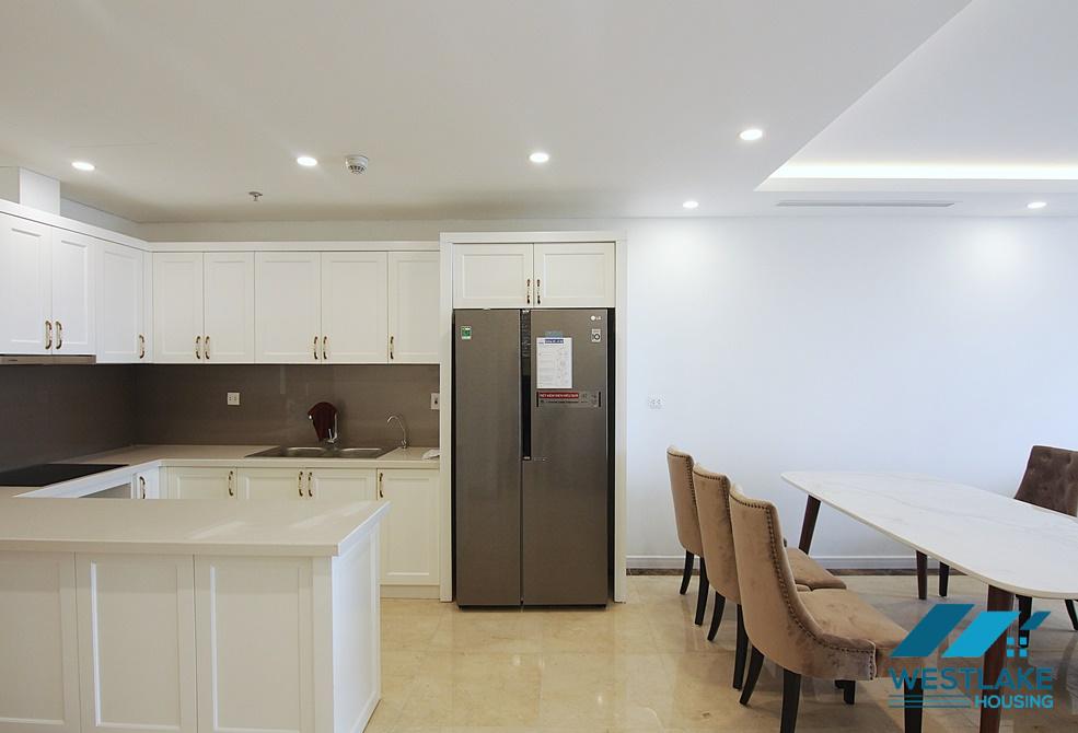 A royal 3 bedroom apartment for rent in D' Le Roi Soleil building, Xuan Dieu, Tay Ho