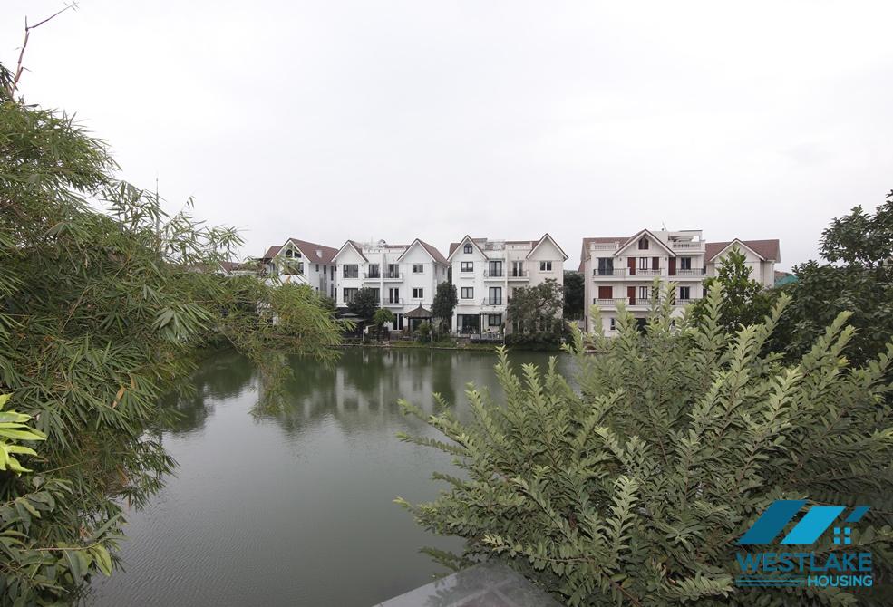 Unfunished house in Vinhomes Reverside, Long Bien, Ha Noi for rent