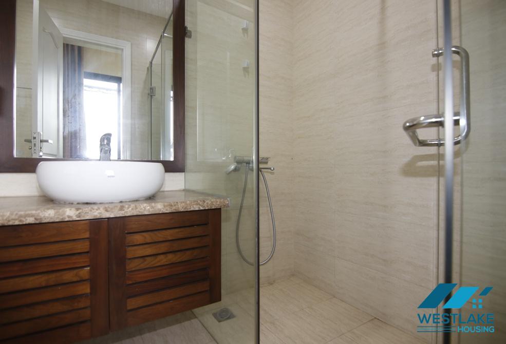 Unfunished house in Vinhomes Reverside, Long Bien, Ha Noi for rent