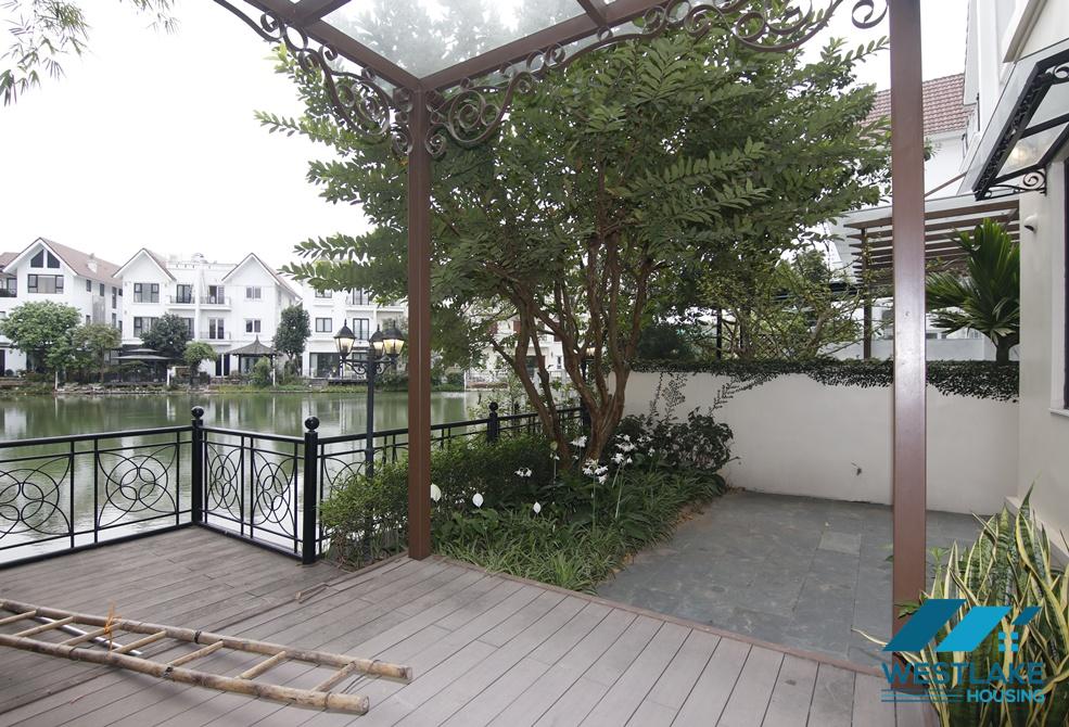 Unfunished house in Vinhomes Reverside, Long Bien, Ha Noi for rent