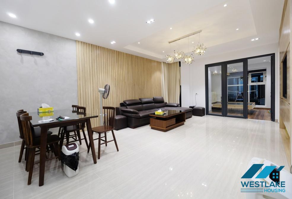 Cho thuê căn hộ 3 phòng ngủ đầy đủ nội thất tại tòa nhà Ciputra Condo