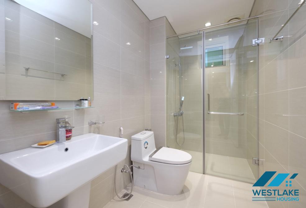 Cho thuê căn hộ 3 phòng ngủ đầy đủ nội thất tại tòa nhà Ciputra Condo