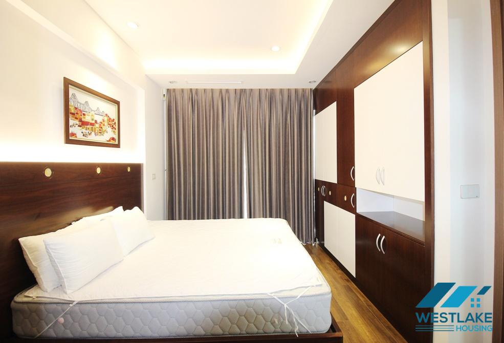 Căn hộ 3 phòng ngủ 2 phòng tắm tuyệt đẹp cho thuê tại Ciputra, Hà Nội