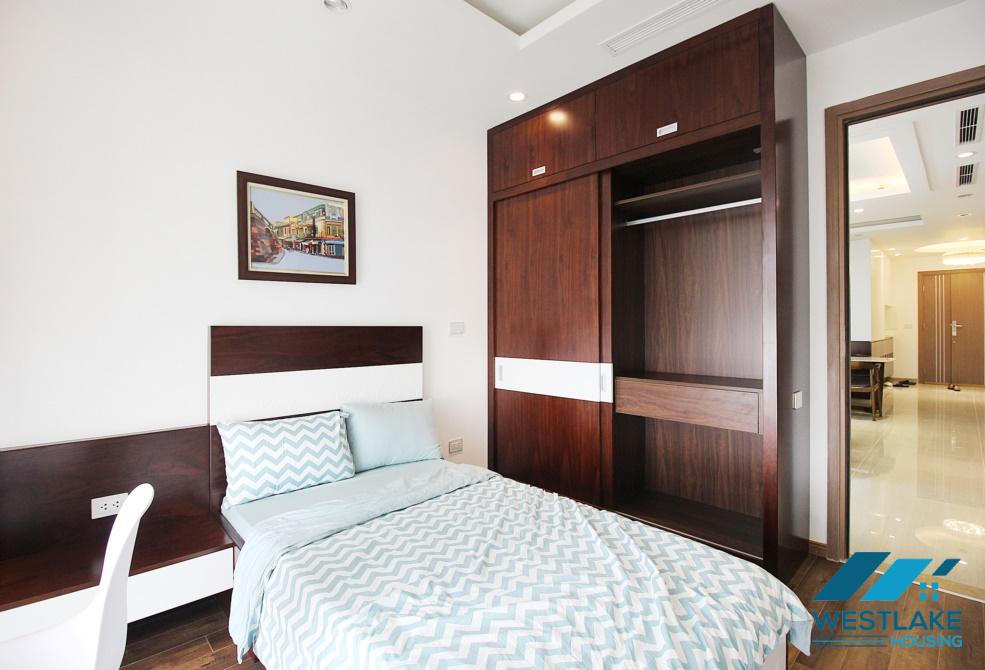 Căn hộ 3 phòng ngủ 2 phòng tắm tuyệt đẹp cho thuê tại Ciputra, Hà Nội
