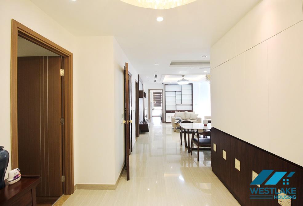 Căn hộ 3 phòng ngủ 2 phòng tắm tuyệt đẹp cho thuê tại Ciputra, Hà Nội