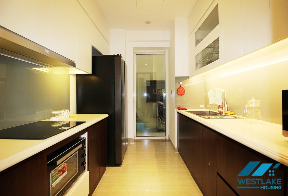Căn hộ 3 phòng ngủ 2 phòng tắm tuyệt đẹp cho thuê tại Ciputra, Hà Nội