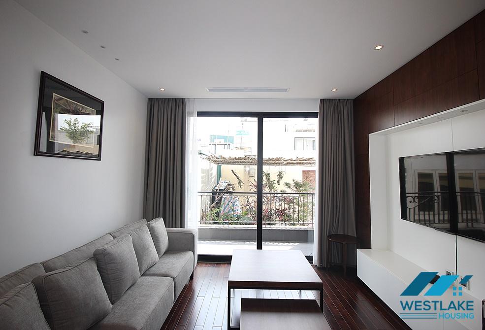 Căn Hộ 2 Phòng Ngủ Rộng Đẹp Cho Thuê Tại Phố Từ Hoa Tây Hồ, Hà Nội