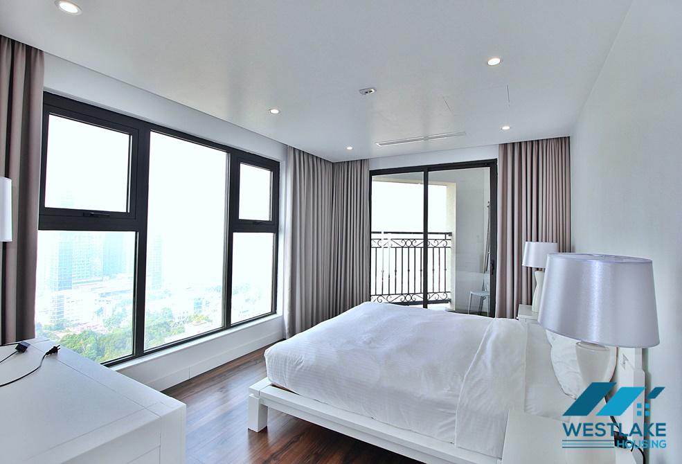 A stunning 4 bedroom apartment for rent in D' Leroi Soleil, Xuan Dieu, Tay Ho