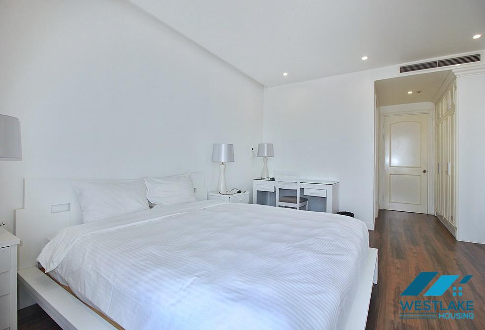 A stunning 4 bedroom apartment for rent in D' Leroi Soleil, Xuan Dieu, Tay Ho