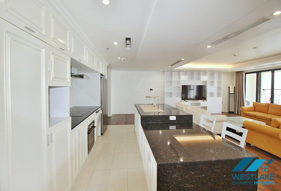 A stunning 4 bedroom apartment for rent in D' Leroi Soleil, Xuan Dieu, Tay Ho