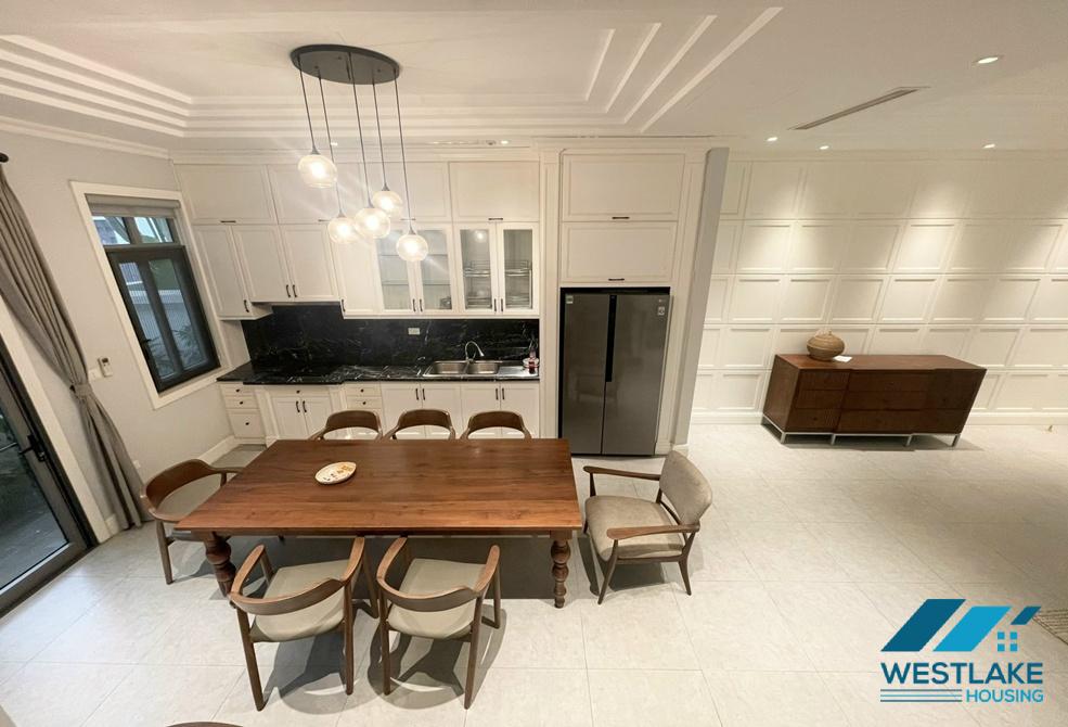 Beautiful villa for rent in Vinhomes Riverside the Harmony, Long Bien, Ha Noi for rent