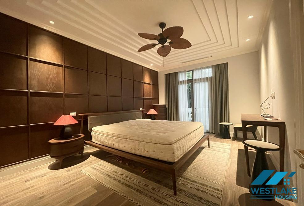 Beautiful villa for rent in Vinhomes Riverside the Harmony, Long Bien, Ha Noi for rent