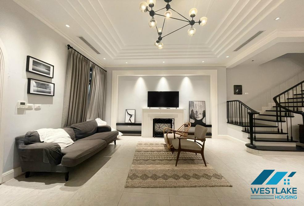 Beautiful villa for rent in Vinhomes Riverside the Harmony, Long Bien, Ha Noi for rent