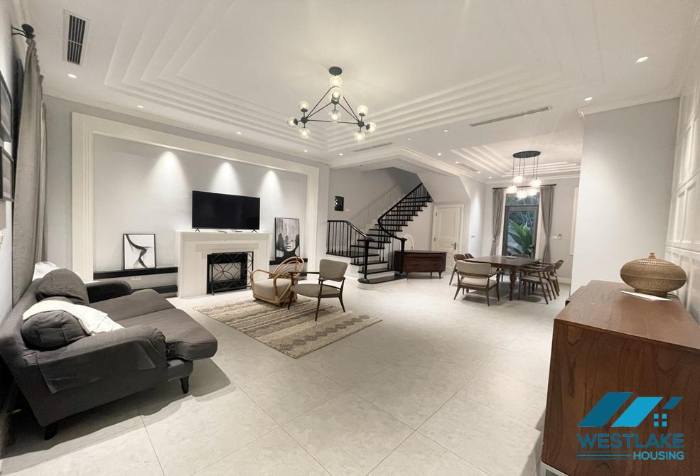 Beautiful villa for rent in Vinhomes Riverside the Harmony, Long Bien, Ha Noi for rent