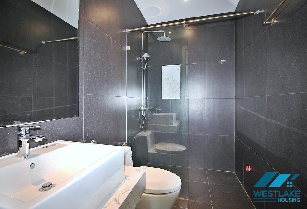 Căn Hộ 2 Phòng Ngủ Cao Cấp, Ban Công Rộng, View Hồ Cho Thuê Tại Từ Hoa Tây Hồ, Hà Nội