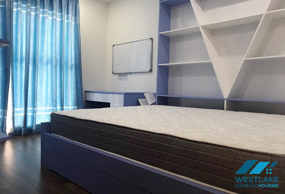 Căn hộ 3 phòng ngủ phong cách hiện đại cho thuê tại Ciputra, Tây Hồ