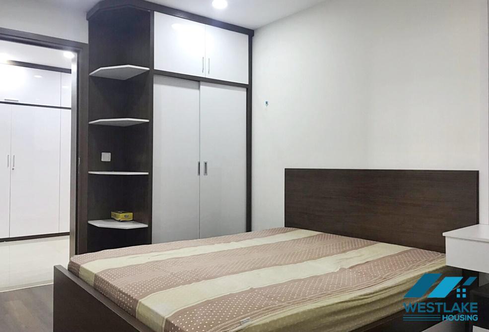 Căn hộ 3 phòng ngủ phong cách hiện đại cho thuê tại Ciputra, Tây Hồ