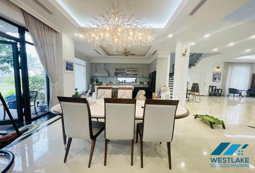 Modern and high quality corner villa for rent on Nguyet Que street, in Vinhomes Riverside The Harmony, Long Bien, Ha Noi