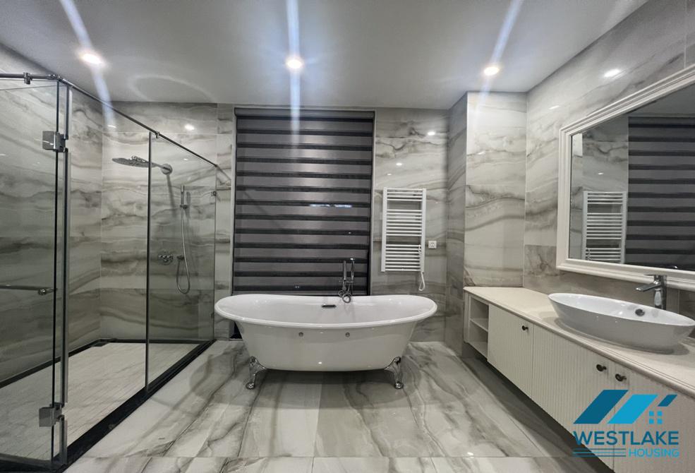 Modern and high quality corner villa for rent on Nguyet Que street, in Vinhomes Riverside The Harmony, Long Bien, Ha Noi
