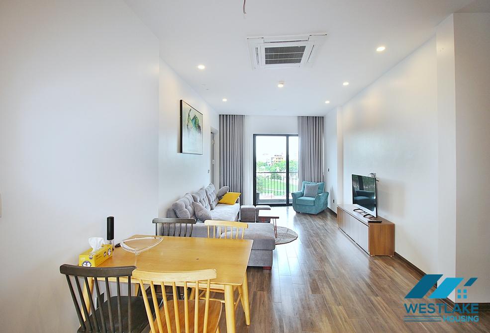 Căn Hộ 2 Phòng Ngủ Mới Đẹp Hiện Đại, Ban Công View Hồ Sáng Thoáng Tại Phố Từ Hoa, Tây Hồ