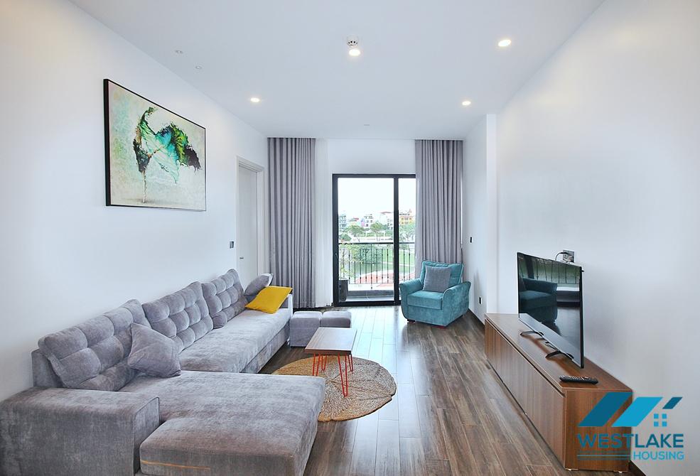 Căn Hộ 2 Phòng Ngủ Mới Đẹp Hiện Đại, Ban Công View Hồ Sáng Thoáng Tại Phố Từ Hoa, Tây Hồ