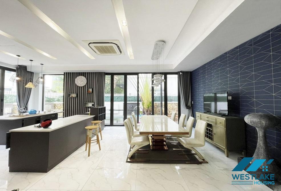Large villa with swimming pool for rent in Vinhomes Riverside, Long Bien, Ha Noi