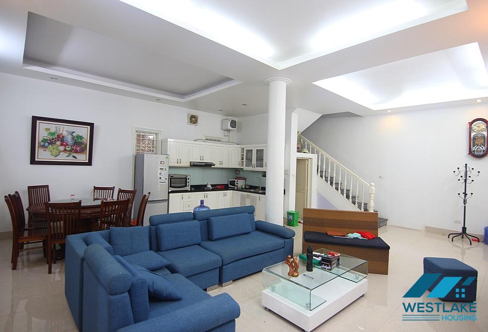 A four bedroom house for rent in Dang Thai Mai, Tay Ho, Ha Noi