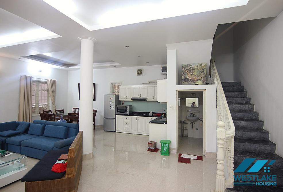 A four bedroom house for rent in Dang Thai Mai, Tay Ho, Ha Noi