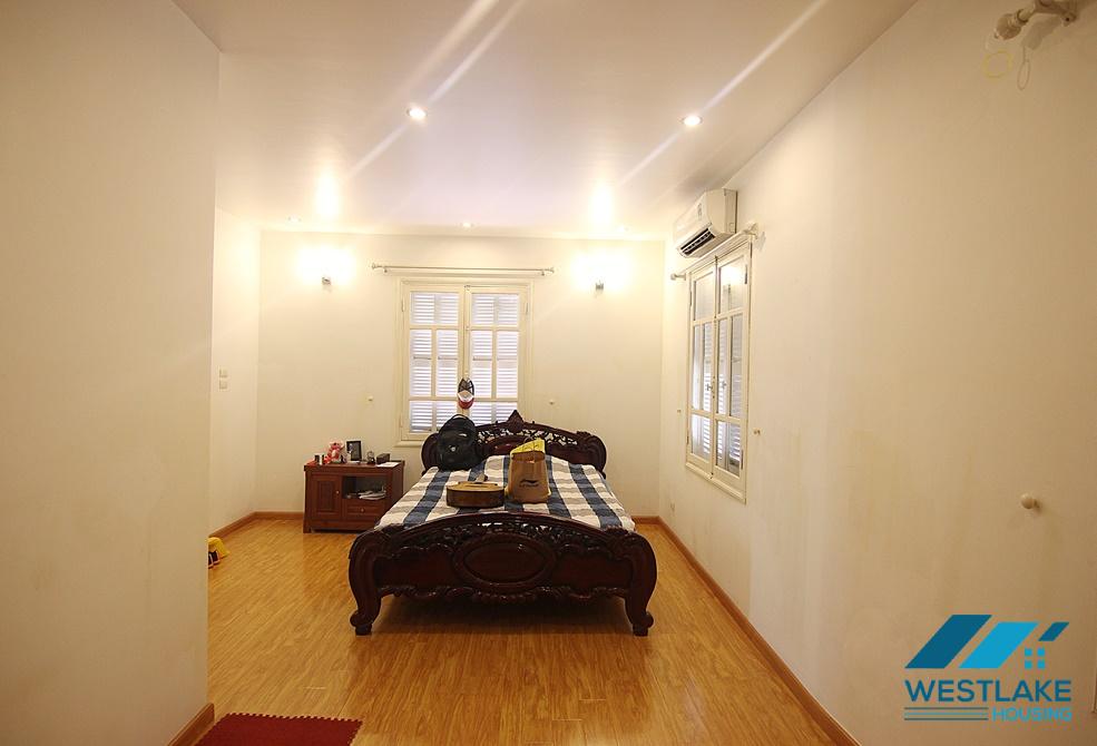 A four bedroom house for rent in Dang Thai Mai, Tay Ho, Ha Noi