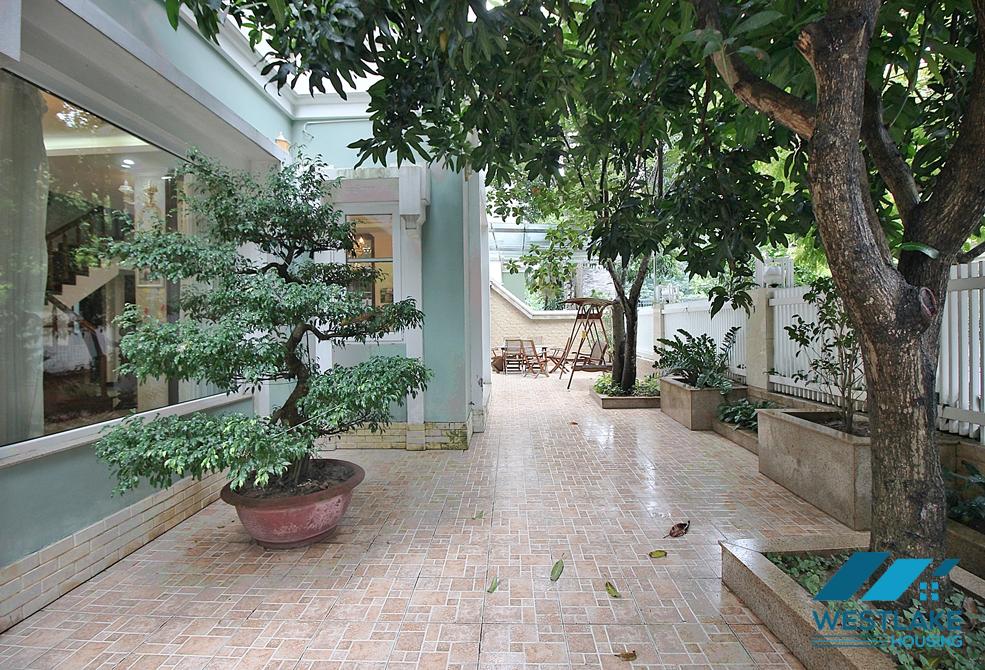 Garden 5 bedrooms house for rent in T block, Ciputra, Tay Ho, Ha Noi