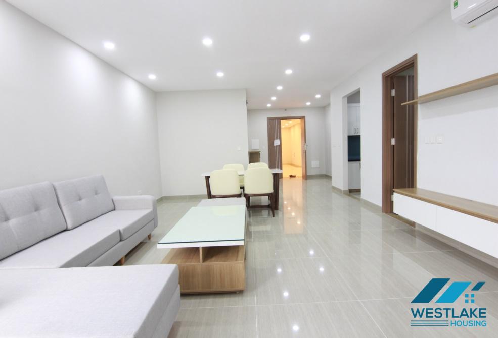 Căn hộ 3 phòng ngủ mới cho thuê tại tòa L, Ciputra